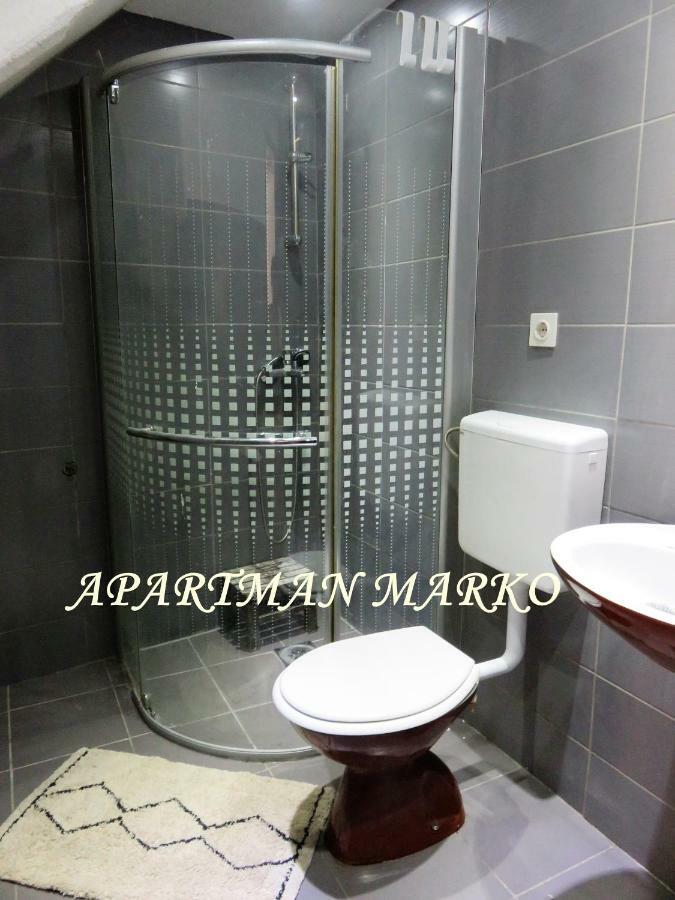 Apartament Cres Luaran gambar